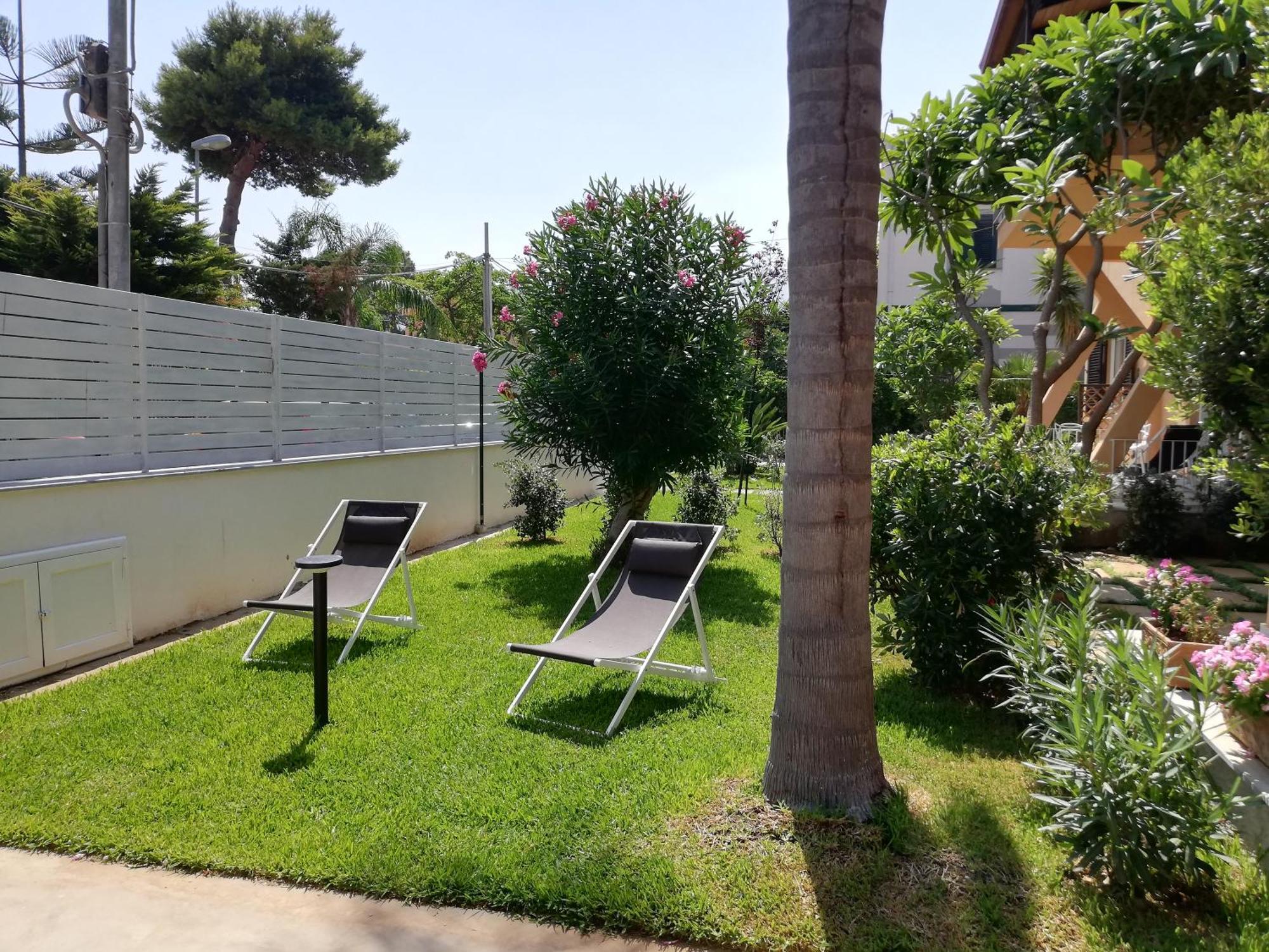 Mondello Felix - Appartamenti In Villa A 600M Dal Mare Dış mekan fotoğraf
